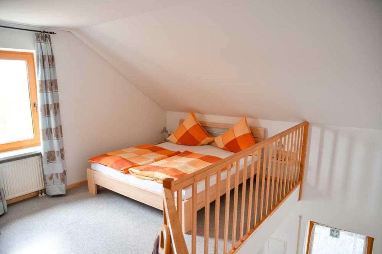 Landgasthof Benjamin Treffelstein Exteriör bild